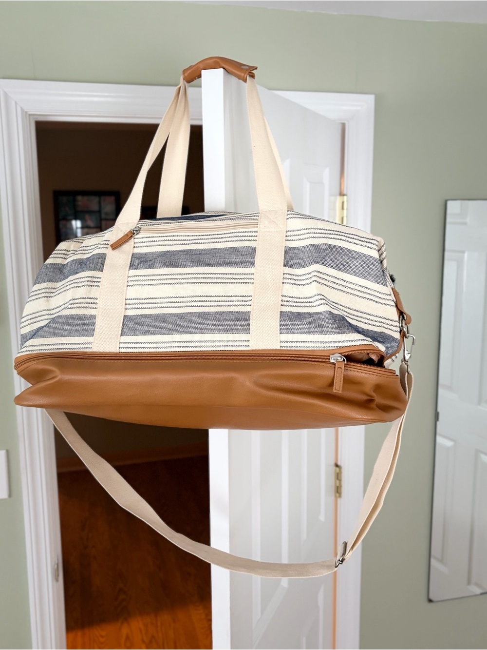 Canvas Stripe & Tan Leatherweekender Duffle Bag